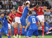 开云下载-关于赛场争议不断，球迷激情如火的信息