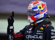 开云下载-索伯车队鏖战威廉姆斯，诺里斯刷新纪录的简单介绍