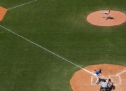 开云官网-字母哥关键节点连续得分，开拓者血拼吉林队，双线战场上的意志较量