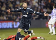 开云平台-当小魔兽撕碎斑马防线，卢卡库如何用统治级表现定义无争议最佳