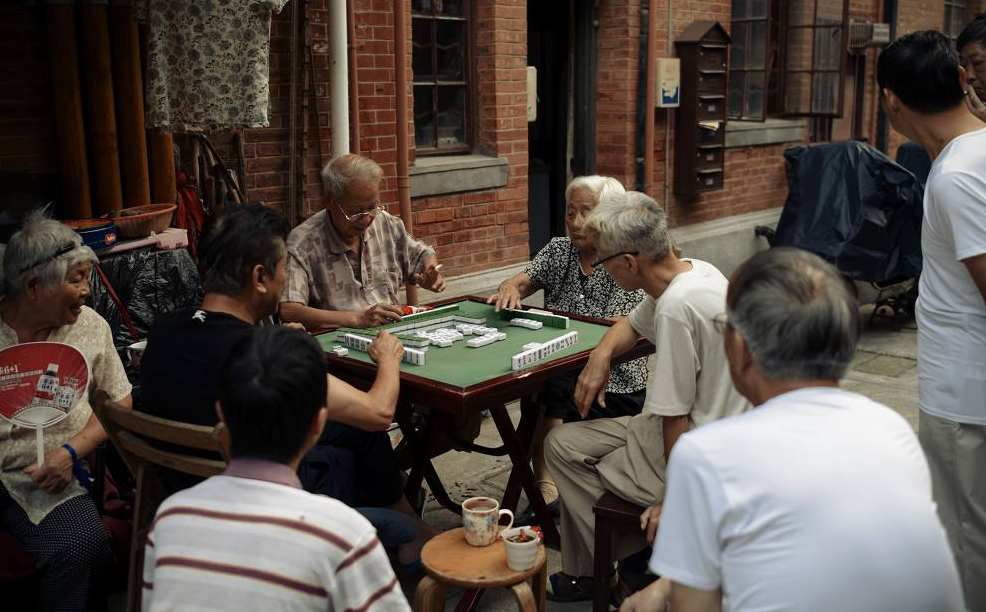 欧预赛进程:看盘人心思谁会掷骰的简单介绍 欧预赛进程:看盘人心思谁会掷骰的简单介绍