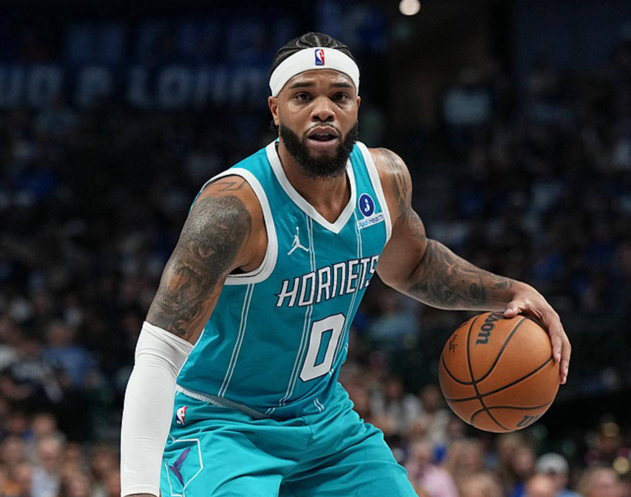 独行侠主场击败黄蜂,唐斯大放光彩分的简单介绍 独行侠主场击败黄蜂,唐斯大放光彩分的简单介绍