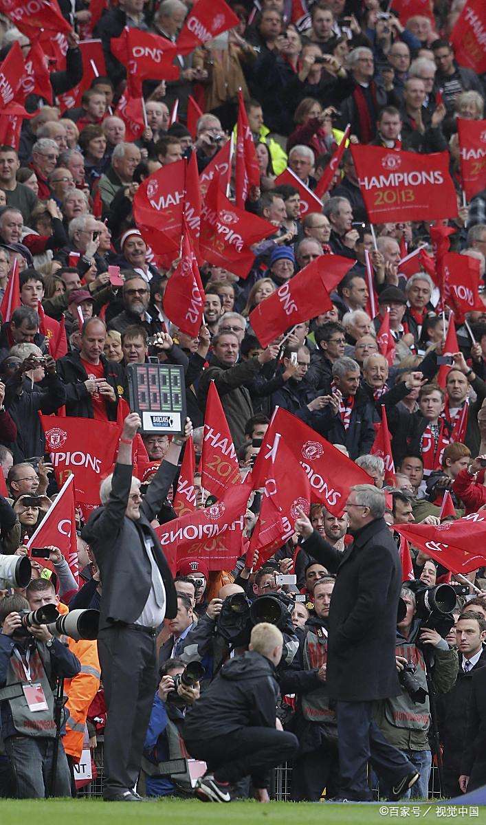 曼联在主场绝地反击,实现完美战绩 曼联在主场绝地反击,实现完美战绩