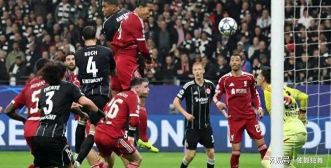 巴黎主场逼平阿贾克斯，实现欧冠晋级的简单介绍