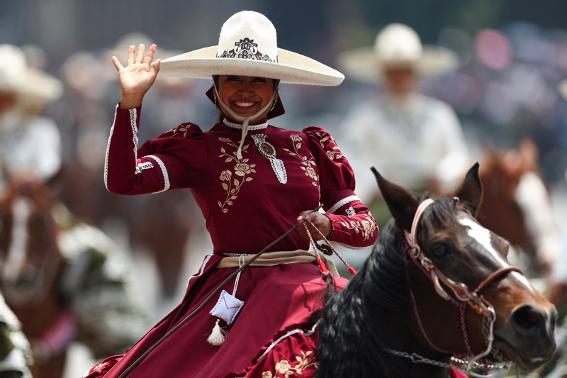 黎巴嫩代表团在马术比赛中赢得观众的欢心