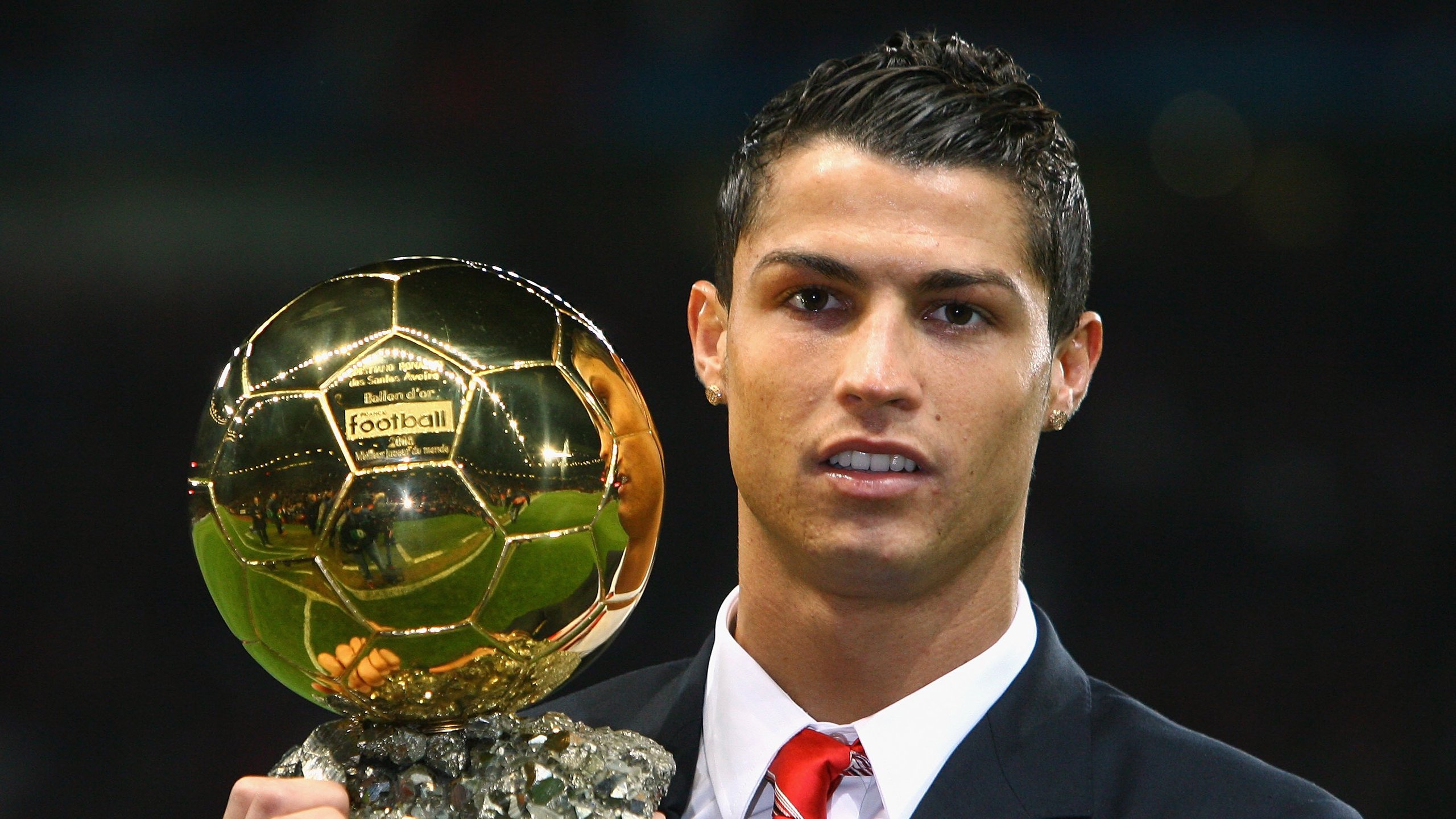 巴斯托尼独舞地中海岸,勒沃库森防线在尼斯之夜彻底崩塌